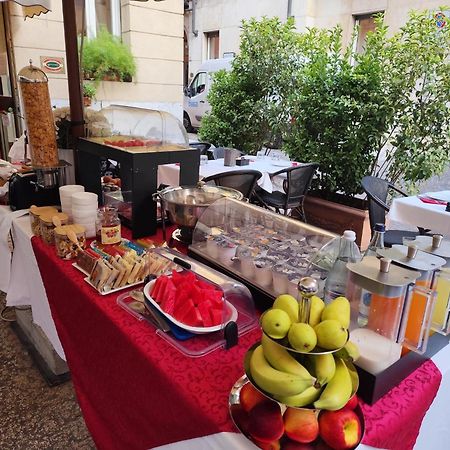 Hotel Torcolo Residenze del Cuore Verona Esterno foto
