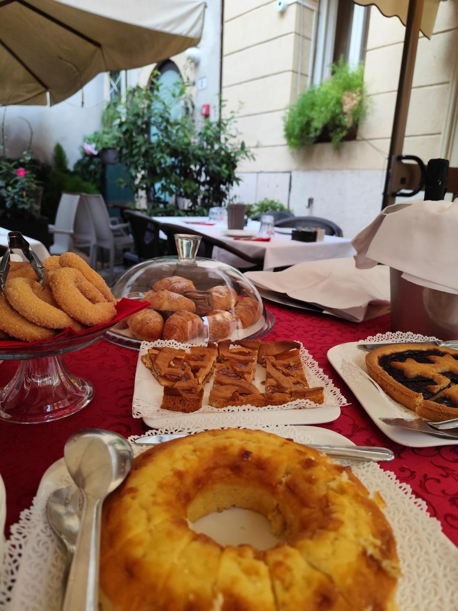 Hotel Torcolo Residenze del Cuore Verona Esterno foto